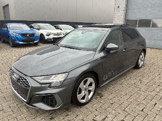 damaged passenger cars Audi A3 AUDI A3 2.0D 2022 S LINE 2022/1