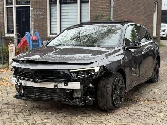 Voiture accidenté Opel Astra hybrid 1.6 ULTIMATE 132 kw AUTOMAAT NEW MODEL 2023/1