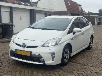 škoda osobní automobily Toyota Prius 1.8 Plug in hybride 2013/1