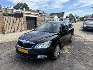 Avarii autoturisme Skoda Octavia 1.2 TSI Elegance Business Line AUTOMAAT 2012/1