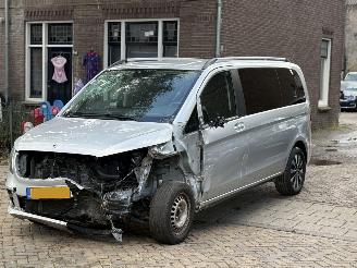 Unfallwagen Mercedes V-klasse V220d LANG 2020/1