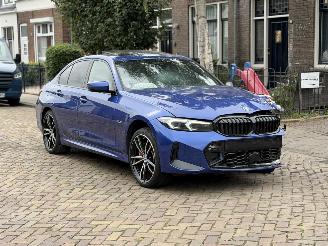 Avarii autoturisme BMW 3-serie 330e M PAKKET X-Drive 2023/1