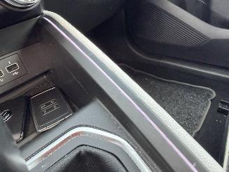 Renault Clio 1.0 TCe  Initiale Paris AUTOMAAT picture 25