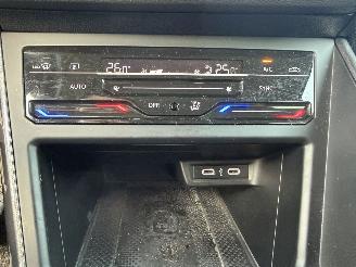 Volkswagen Polo 1.0 TSI LED NAVI picture 19