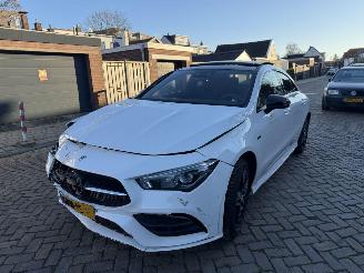 Auto incidentate Mercedes Cla-klasse 250e  AMG PANO AUTOMAAT SFEER 2020/1