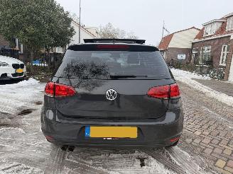 Volkswagen Golf 2.0 TDI AUTOMAAT 150 PK PANO picture 10