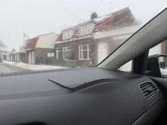 Volkswagen Golf 2.0 TDI AUTOMAAT 150 PK PANO picture 25