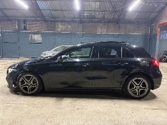 Mercedes A-klasse A200 AMG PAKKET PANO SFEER picture 14