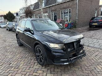 Voiture accidenté Volkswagen Tiguan 1.4 TSI eHybrid AUTOMAAT 2021/1