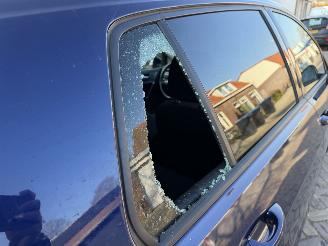 Volkswagen e-Golf  picture 8