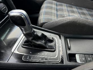 Volkswagen Golf 1.4 TSI GTE DSG picture 10