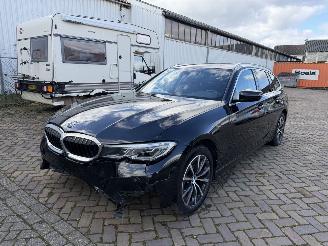 Voiture accidenté BMW 3-serie 320d x drive 2022/1