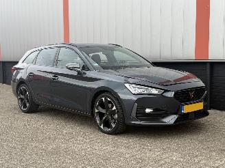 Damaged car Cupra Leon 1.5 eTSI AUTOMAAT 2023/1