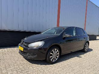 Volkswagen Golf 1.6 TDI Comfortline BlueMotion picture 13