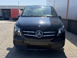 Mercedes V-klasse V220d AMG 4 MATIC 8 PERS picture 13