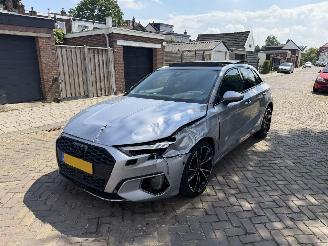 damaged passenger cars Audi A3 35 TFSI AUTOMAAT PANO SPORTBACK 2021/1
