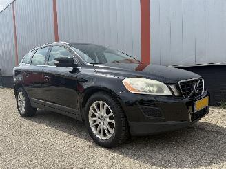 skadebil auto Volvo Xc-60 2.0 D3 Summum AUTOMAAT 2010/1