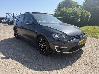 škoda osobní automobily Volkswagen Golf 1.4 TSI GTE PANO 2015/1
