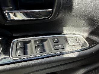 Mitsubishi Outlander 2.5 PHEV Intense + picture 11