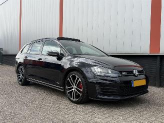 skadebil auto Volkswagen Golf GTD 184 PK SPORT 2015/1