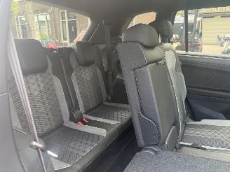Volkswagen Tiguan 1.5 TSI R-Line 7 PERS NAP picture 24