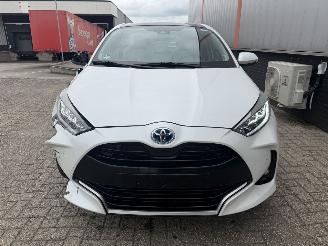 Toyota Yaris 1.5 Hybrid glasdak automaat picture 8