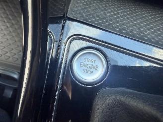 Volkswagen Touran 1.2 TSI R Line 7 PERS NAP! picture 20