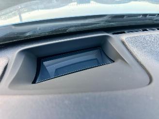 BMW 3-serie 330e CENTENNIAL HIGH EXECUTIVE picture 11