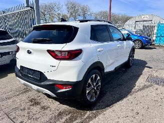 Kia Stonic 1.0 / AUTOMAAT picture 4