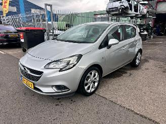 Vaurioauto  passenger cars Opel Corsa-E 1.3 CDI 2016/11