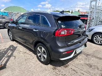 Kia Niro 1.6 HYBRIDE / AUTOMAAT picture 6