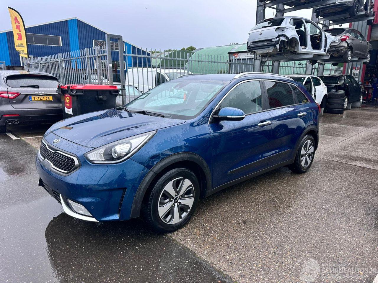 Kia Niro 1.6 HYBRIDE / AUTOMAAT