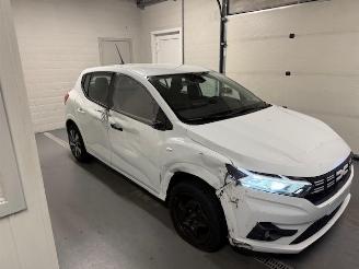 Coche accidentado Dacia Sandero  2024/6