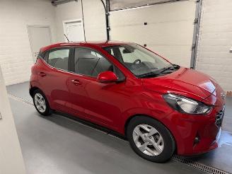 uszkodzony samochody osobowe Hyundai I-10  2023/8