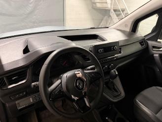 Renault Kangoo AUTOMATIC picture 10