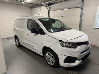 Unfallwagen Toyota ProAce  2023/6