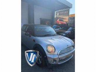 Coche siniestrado Mini Cooper Mini (R56), Hatchback, 2006 / 2013 1.6 16V Cooper 2009/11