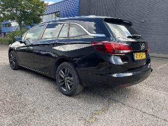 Unfallwagen Opel Astra 1.0 77 kw 2019/8