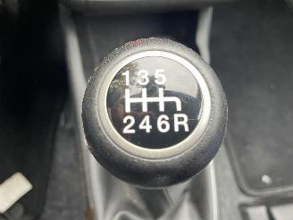 Fiat Punto Evo 5drs 73kw picture 13