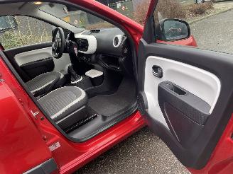Renault Twingo 5drs airco picture 8