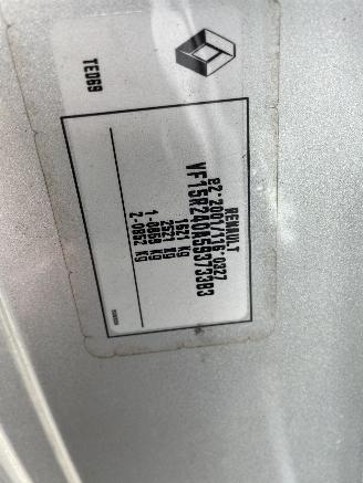 Renault Clio 5drs airco picture 16