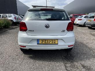 Schadeauto Volkswagen Polo 1.2 tsi 5drs 2015/3