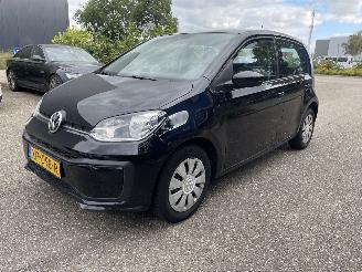 Unfallwagen Volkswagen Up! 5drs airco 2019/3