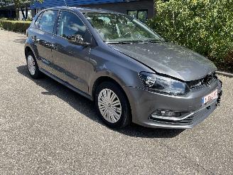 Unfallwagen Volkswagen Polo 1.2tsi aut. 2017/2