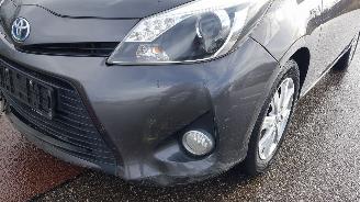 Toyota Yaris 1.5 FULL HYBRID DYNAMIC picture 11