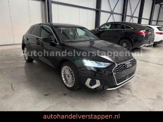 Vaurioauto  passenger cars Audi A3 Sportback 40 TFSIe advanced 26co2 2024/3