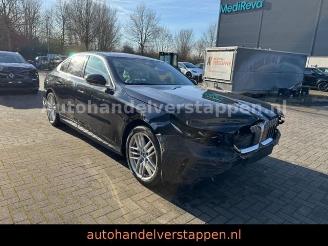BMW i5 Limousine 40 eDrive 250KW Cockpit Plus Panora picture 9