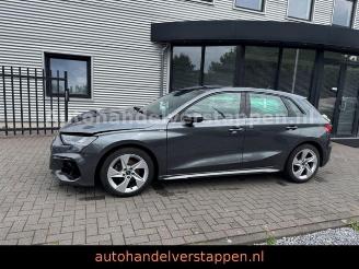 Audi A3 Sportback 30 TFSI S line Auto Daytonagrau picture 5