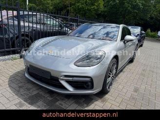 Unfallwagen Porsche Panamera Turbo S E-Hybrid GT SIlver MEGA VOLL 2017/12