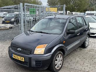Ford Fusion 1.416V Champion picture 5